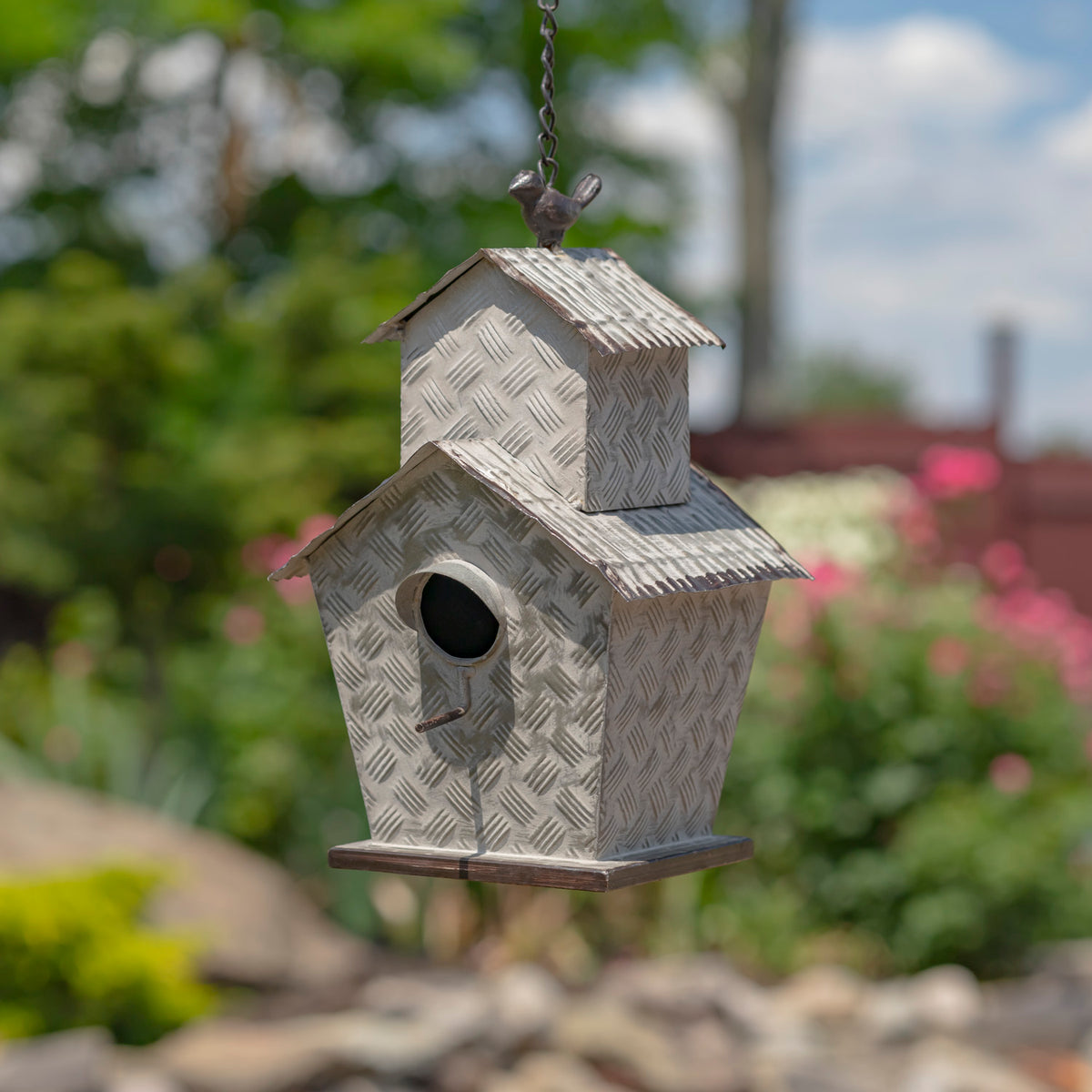 Hanging Galvanized Birdhouse "Farmhouse"