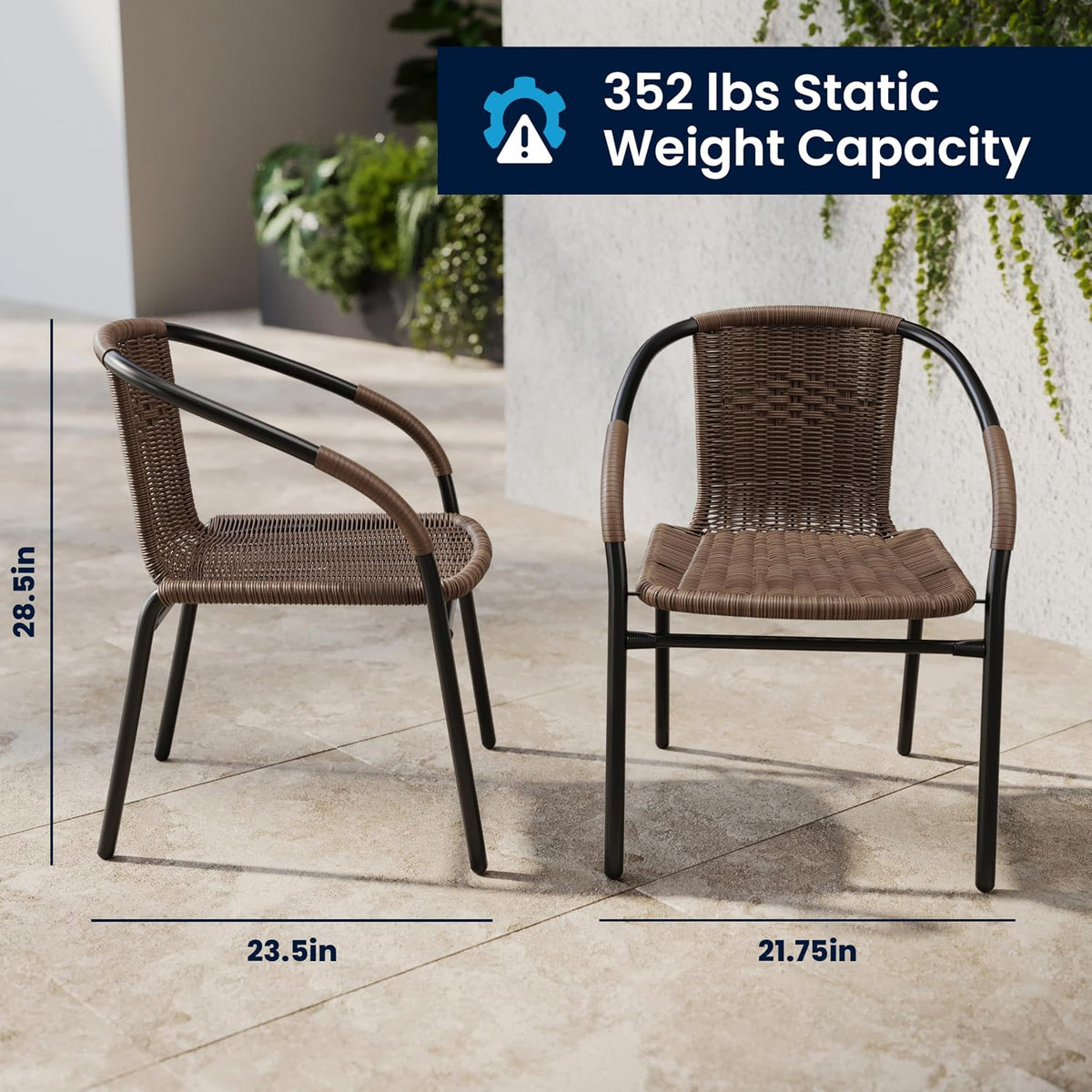 Two rattan chairs on a patio with graphic measurements (21.75" W x 23.5" D x 28.5" H) and a 352 lbs static weight capacity 呼
