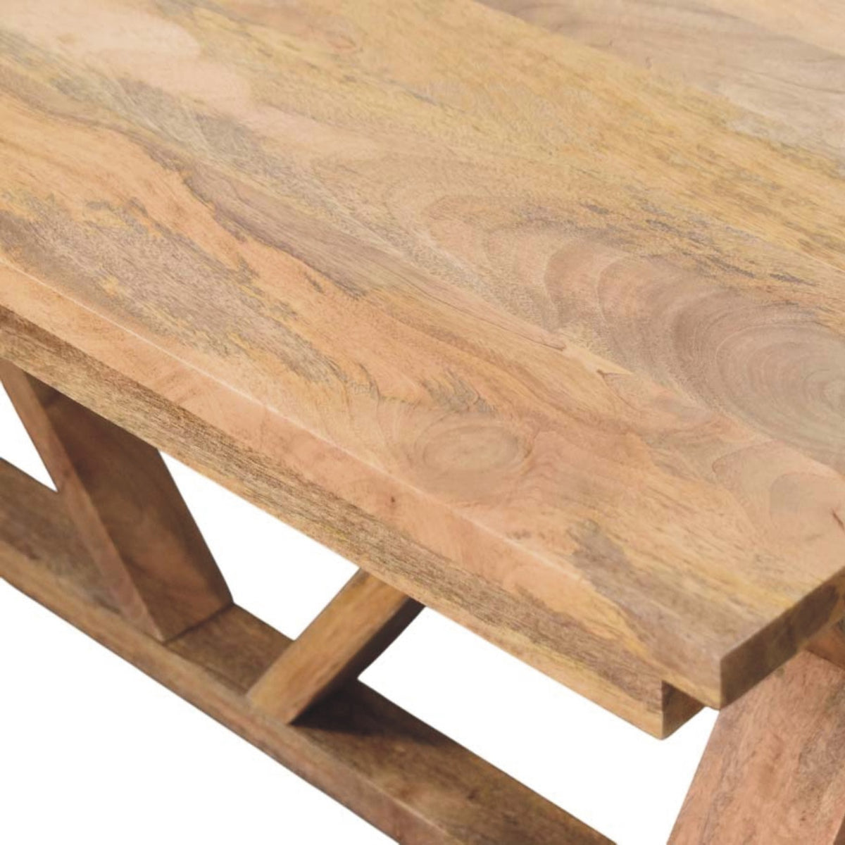 Tarenvio Dining Table
