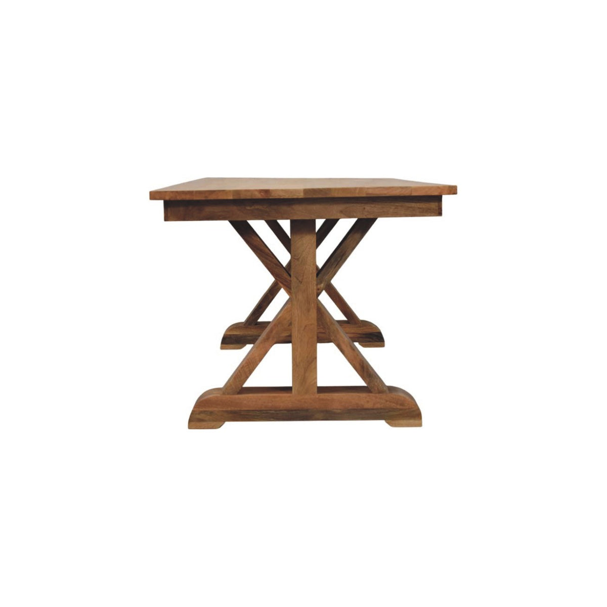 Tarenvio Dining Table