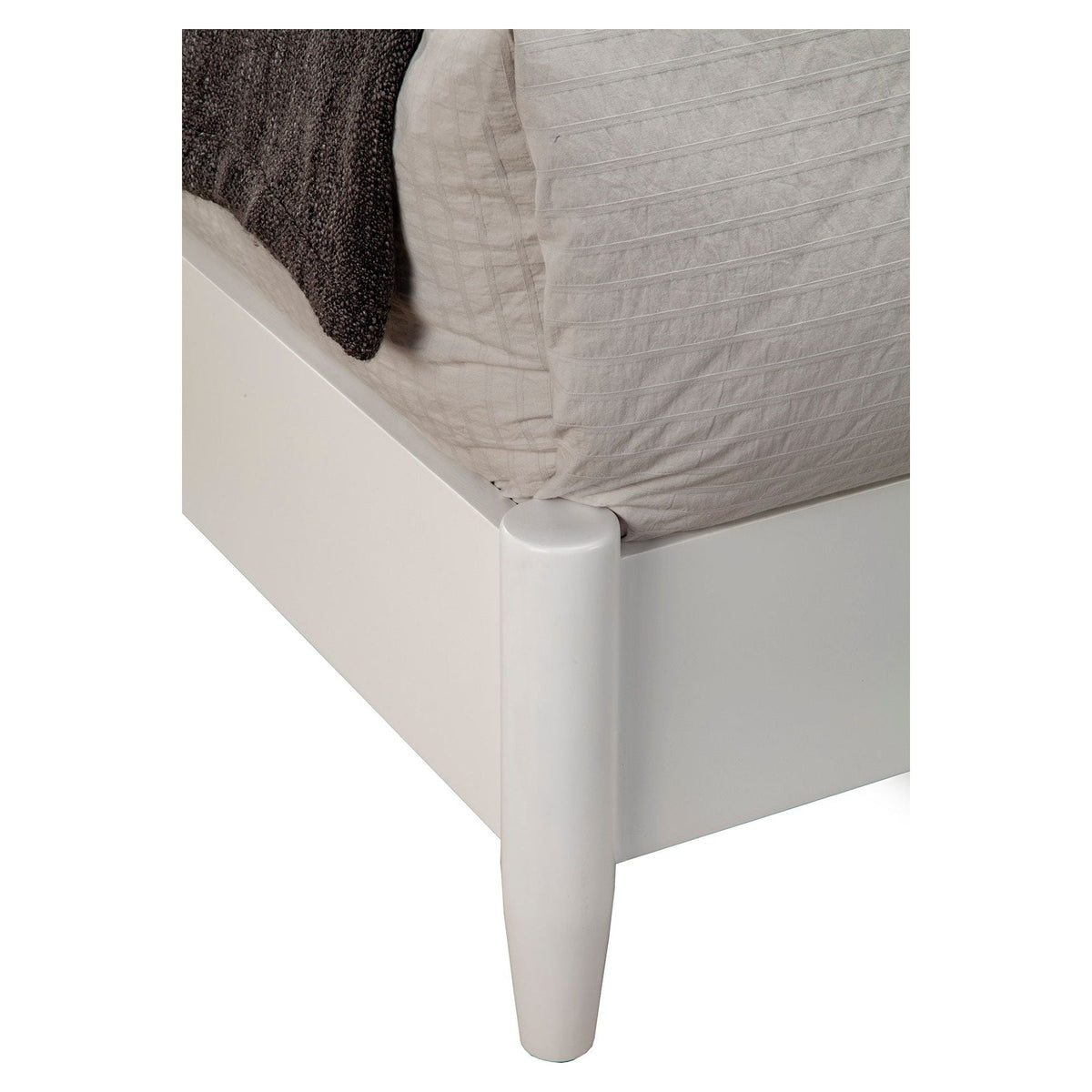 Flynn Retro Full Bed with Slat Back Headboard - White