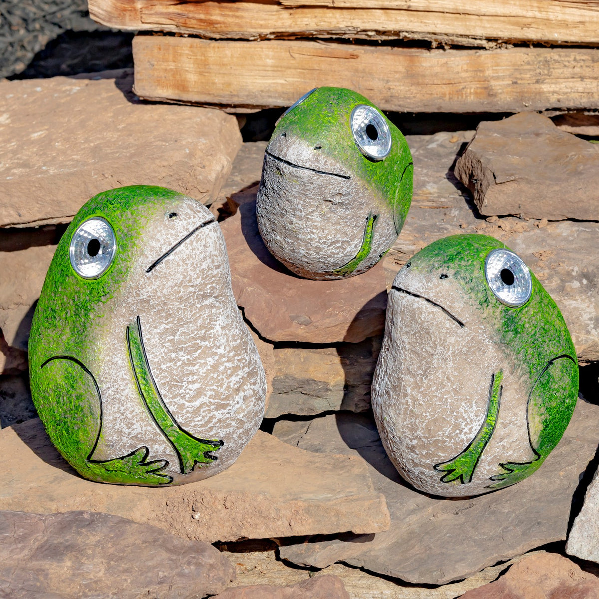 Set of 3 Solar Rock Frogs with Light Up Eyes