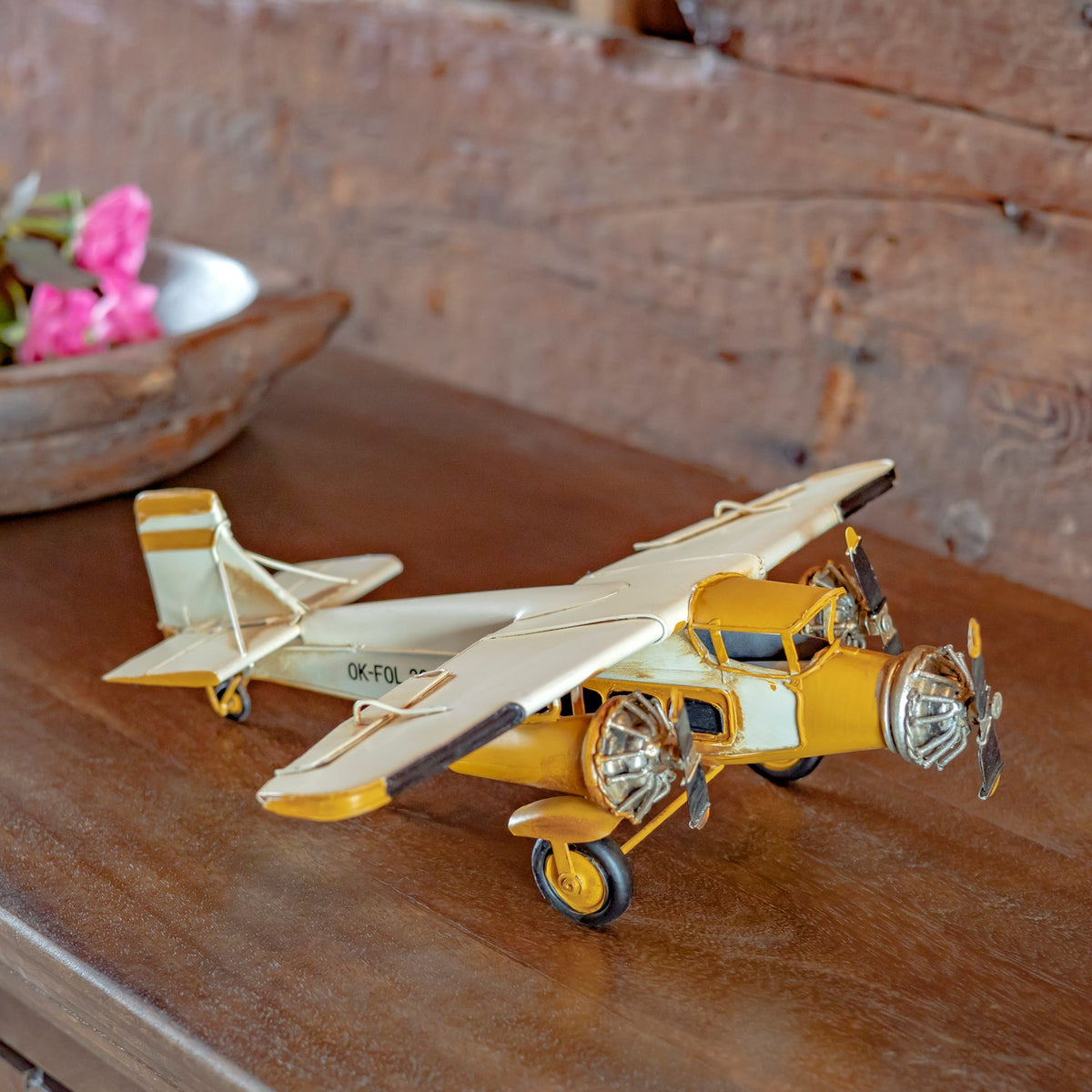 Metal Model Airplane Decor