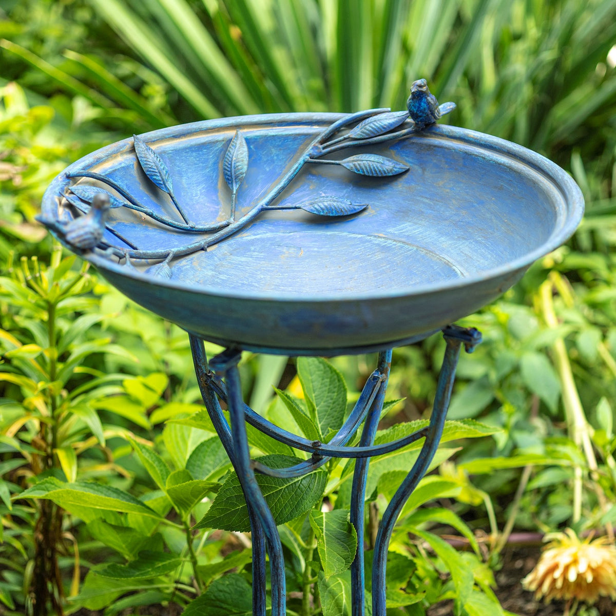 31" Tall "Two Birds" Iron Birdbath