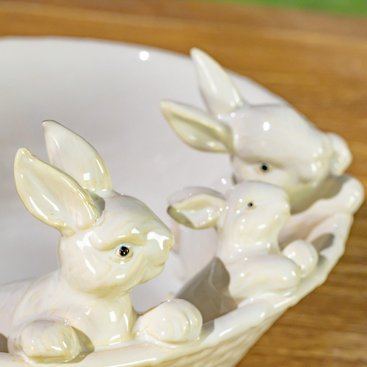 12" Ceramic Oval Basin with Peeping Bunnies "White Rabbit"