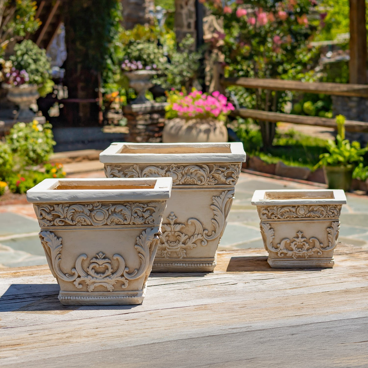 Set of 3 Assorted Magnesium Square Flower Pots