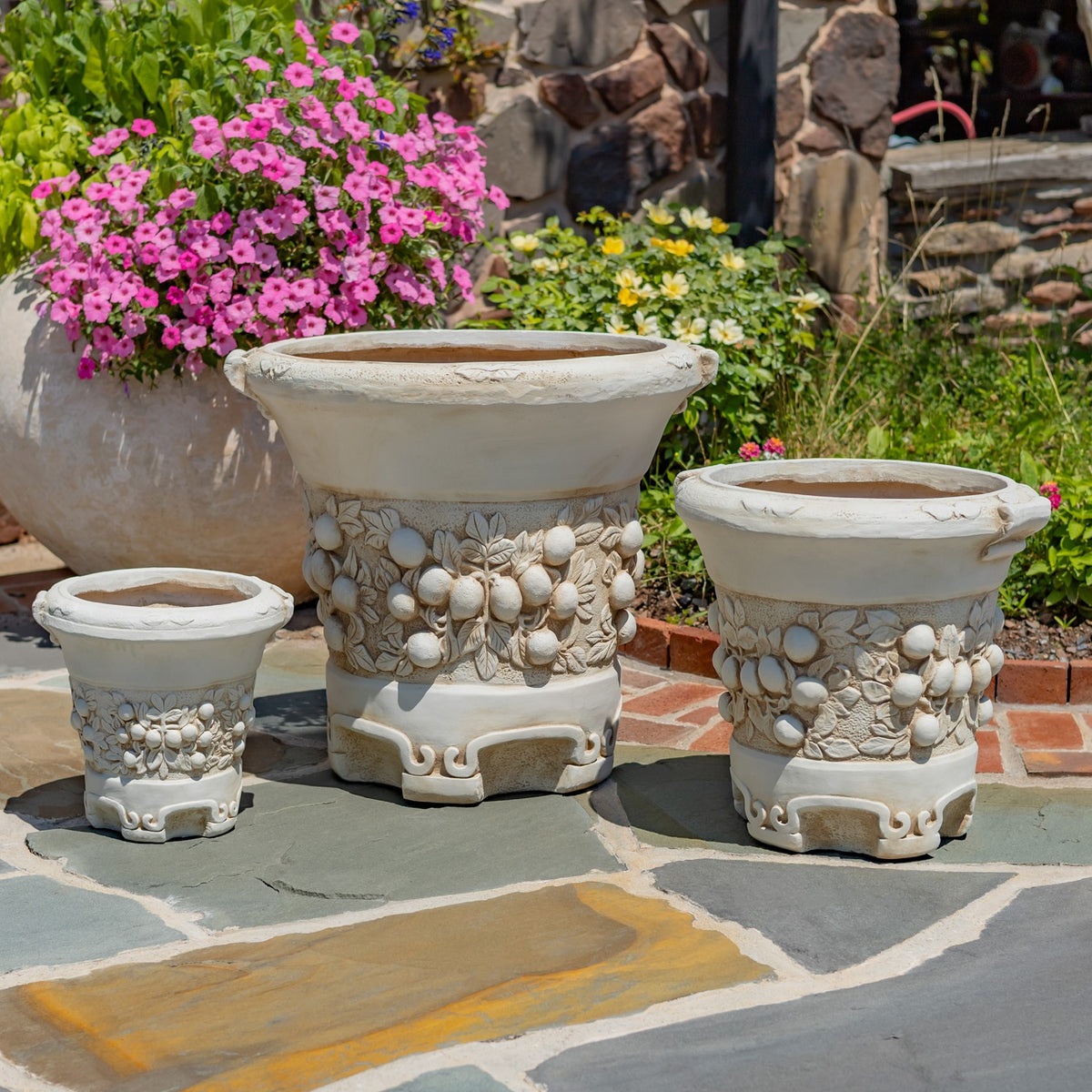 Set of 3 Assorted Magnesium Round Urn Planters