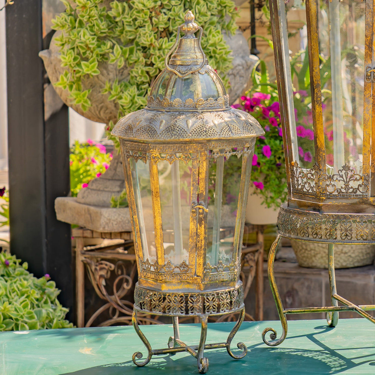 Set of 2 Iron/Glass Terrariums "Barcelona"