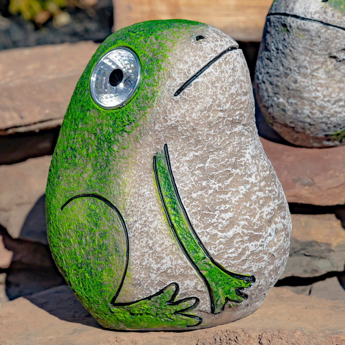 Set of 3 Solar Rock Frogs with Light Up Eyes