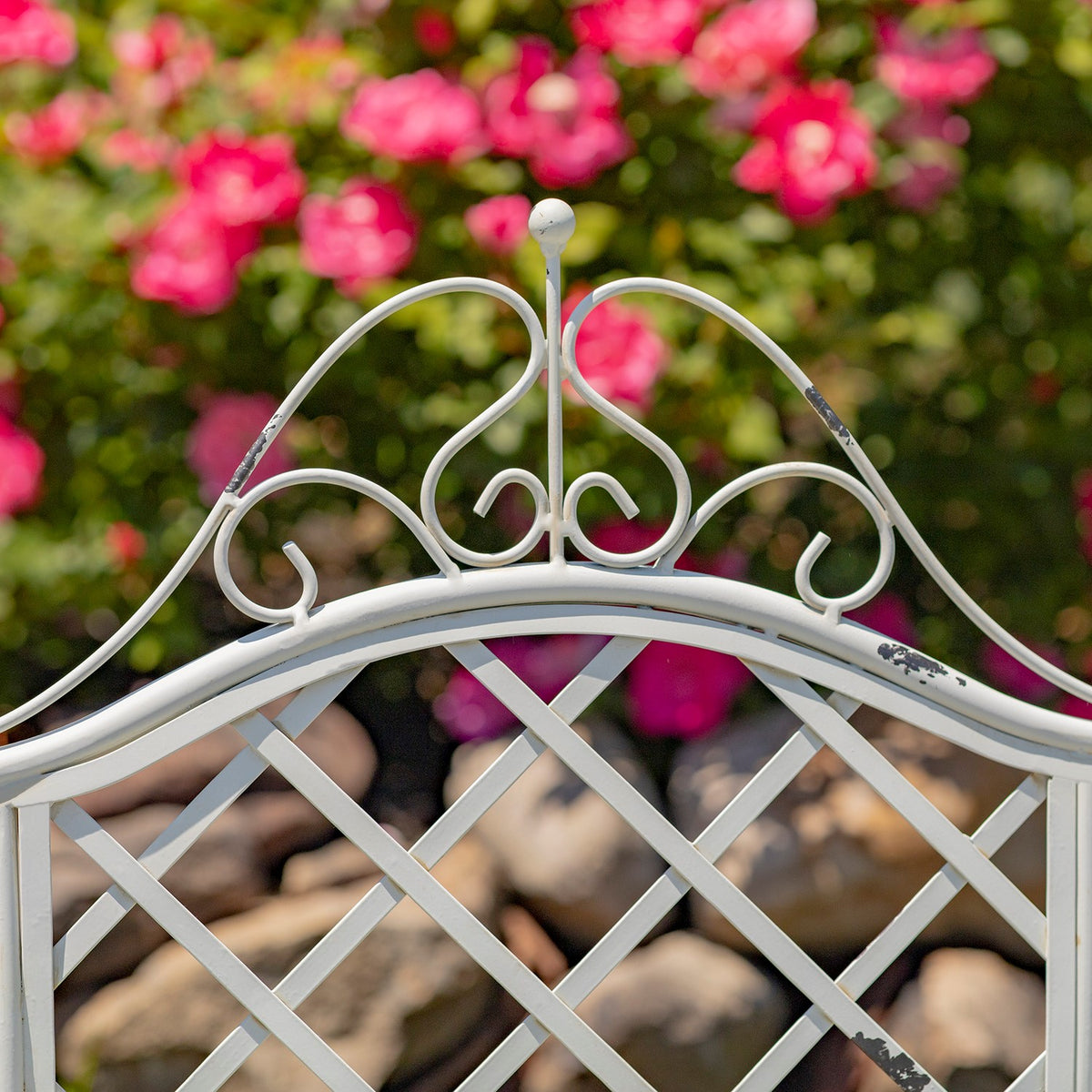 "Stephania" Victorian-Style Iron Garden Armchair