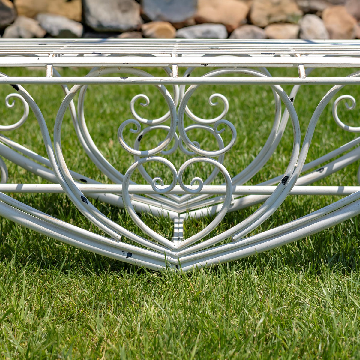 6.8ft. Tall Heart-Shaped Iron Bench "Amore"