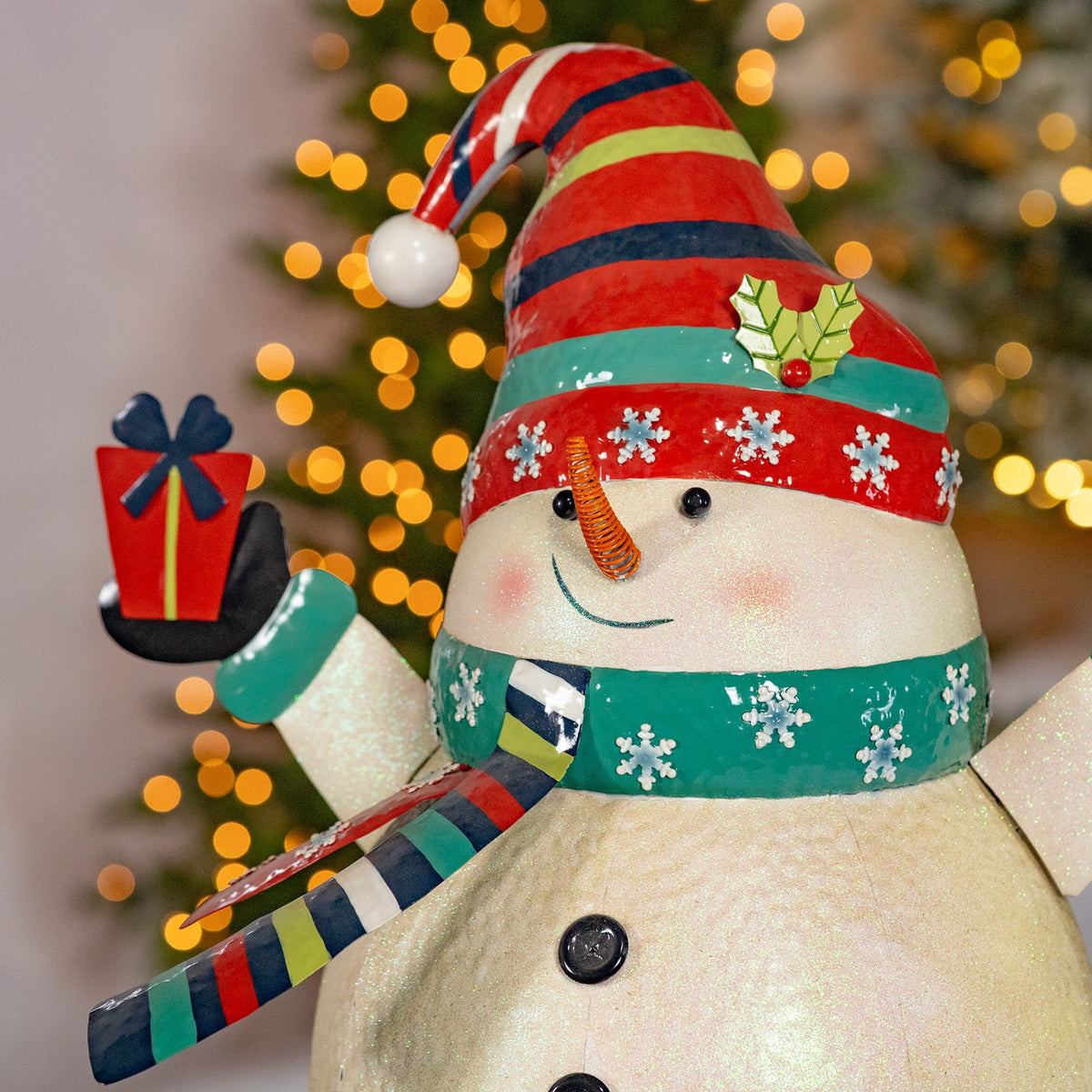 27" Tall Iron Snowman Holding Presents Figurine "Tsugo-Bugo"