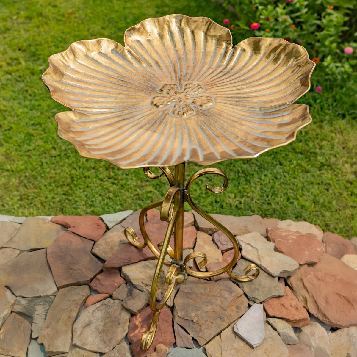 24.2" Tall Flower-Shaped Metal Birdbath-Feeder