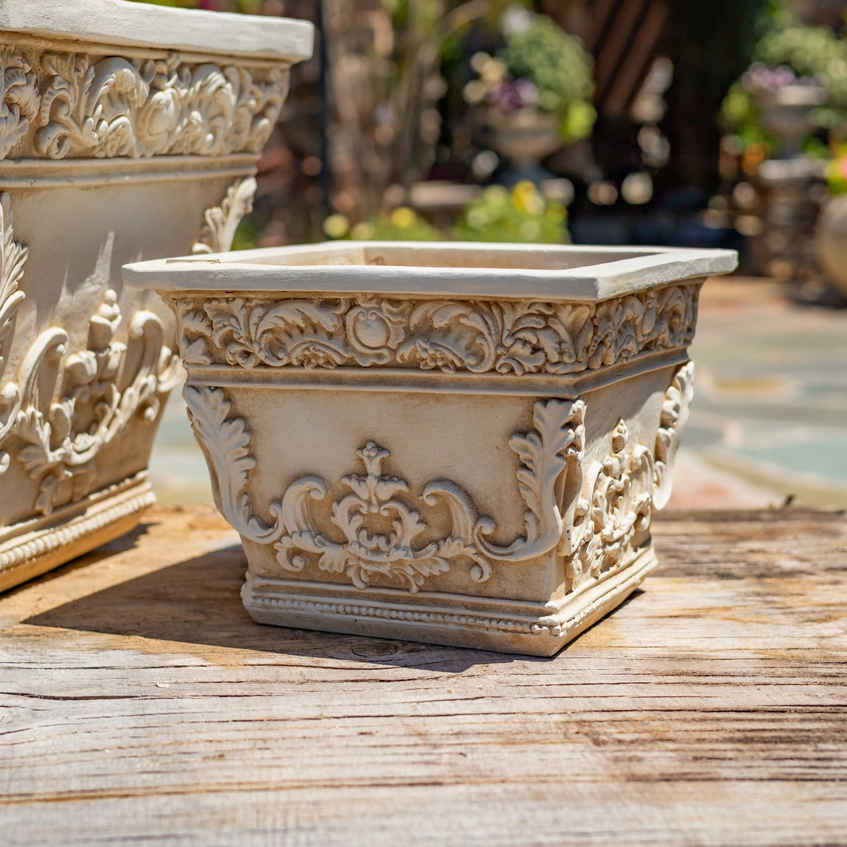 Set of 3 Assorted Magnesium Square Flower Pots