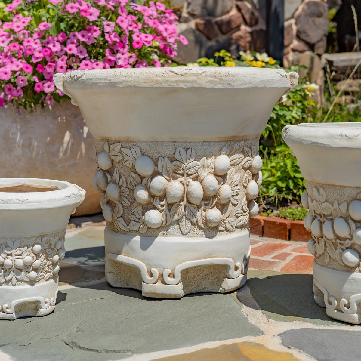 Set of 3 Assorted Magnesium Round Urn Planters
