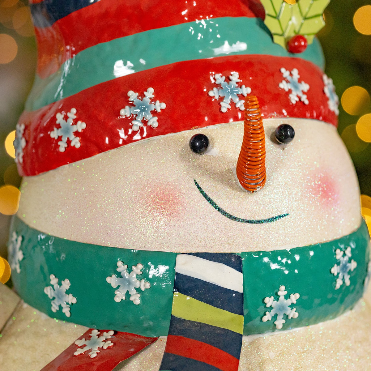 27" Tall Iron Snowman Holding Presents Figurine "Tsugo-Bugo"
