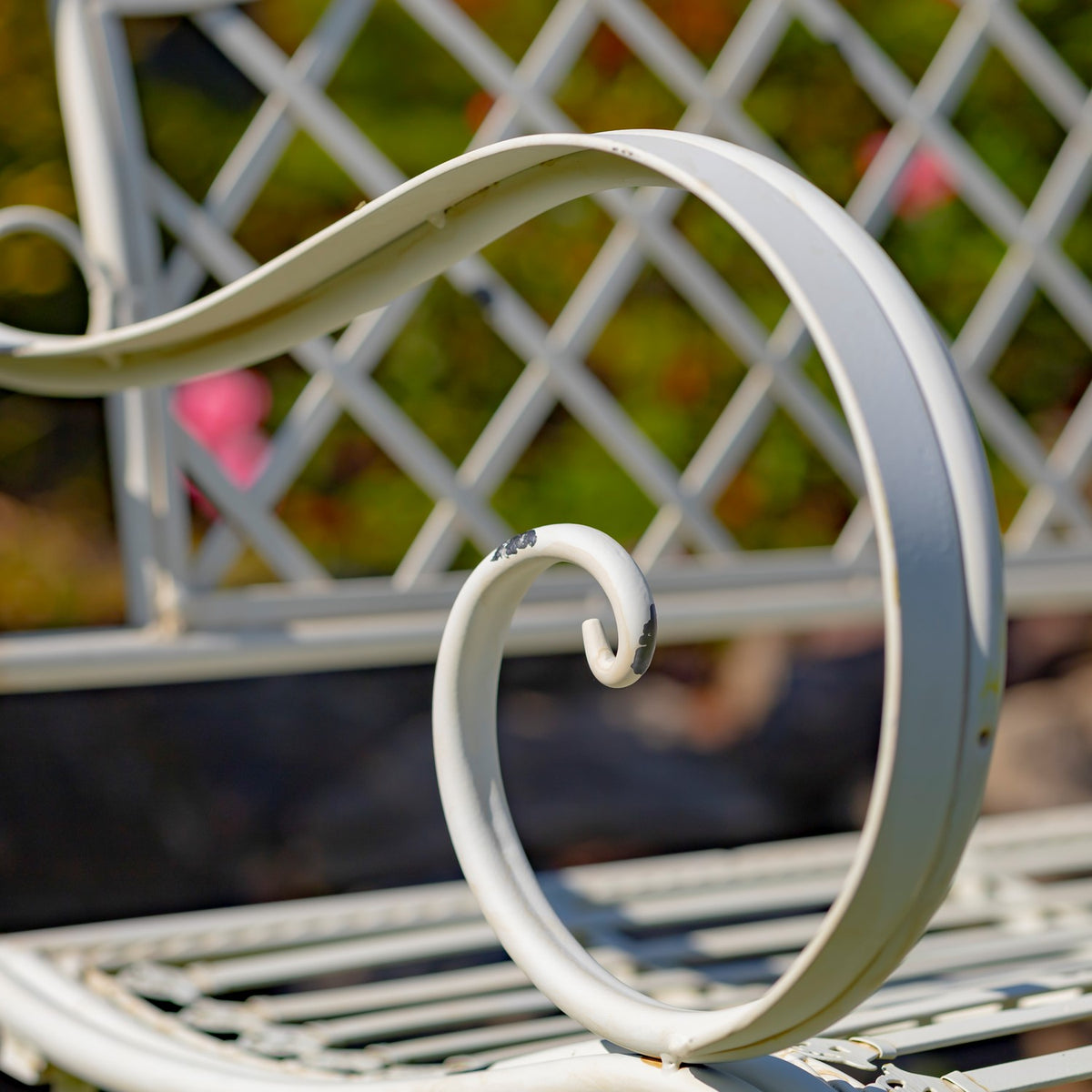 "Stephania" Victorian-Style Iron Garden Bench