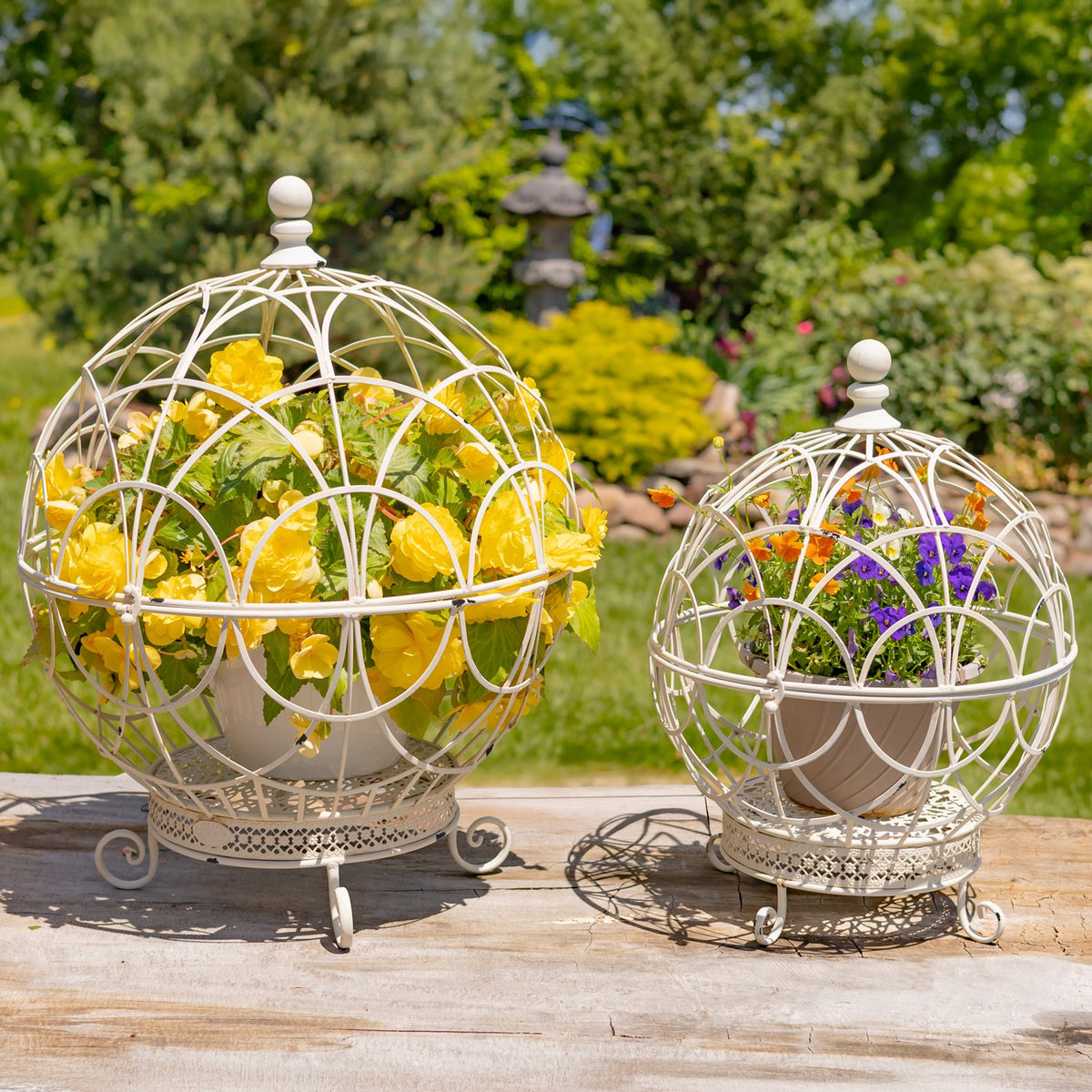 Set of 2 Iron Globe Plant Stands