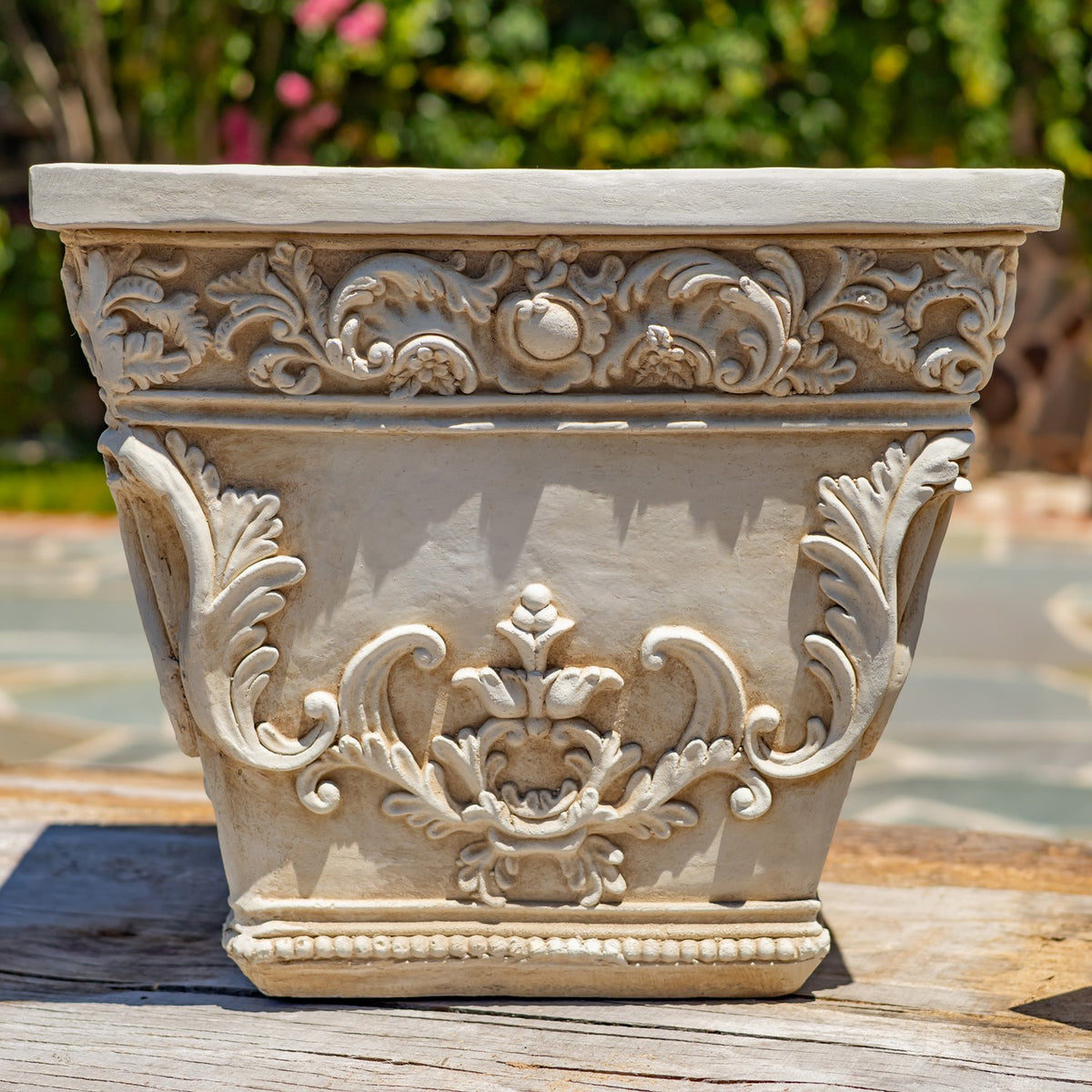 Set of 3 Assorted Magnesium Square Flower Pots