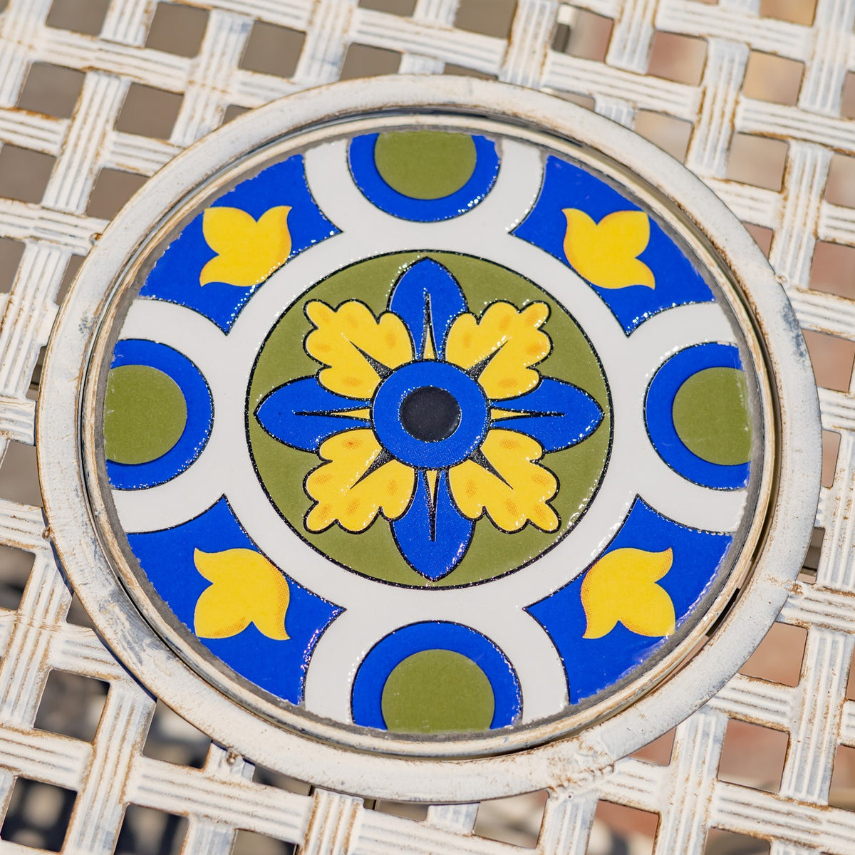 San Marino Round Mosaic Bistro Table "Turin"