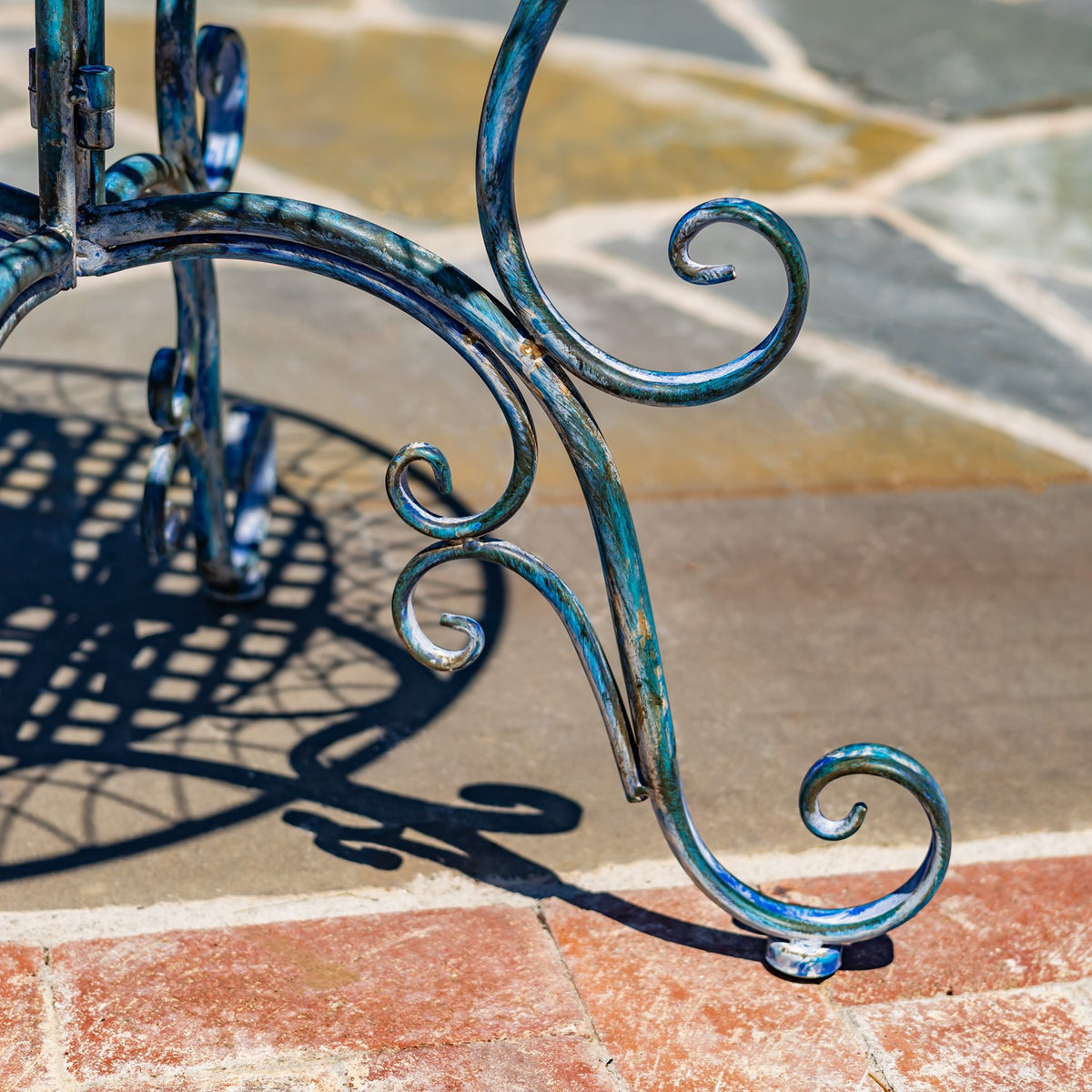 San Marino Round Mosaic Bistro Table "Sardinia"