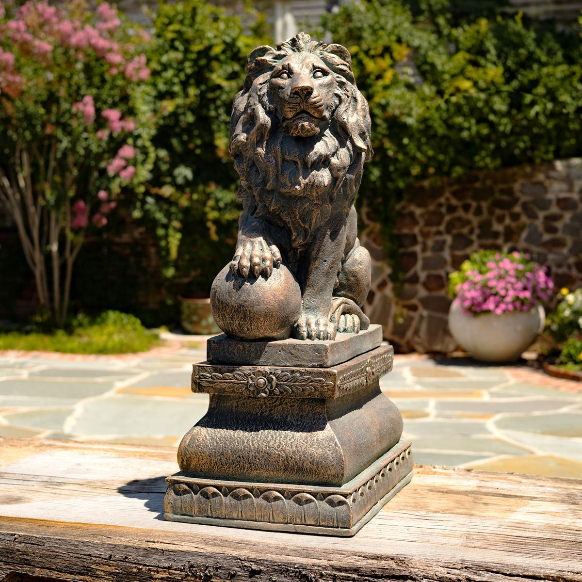 12" Magnesium Pedestal Base for 26.5"t Lions