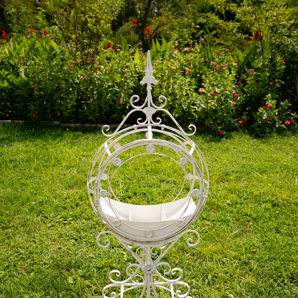 Set of 2 Tall "Tamar" Iron Planters