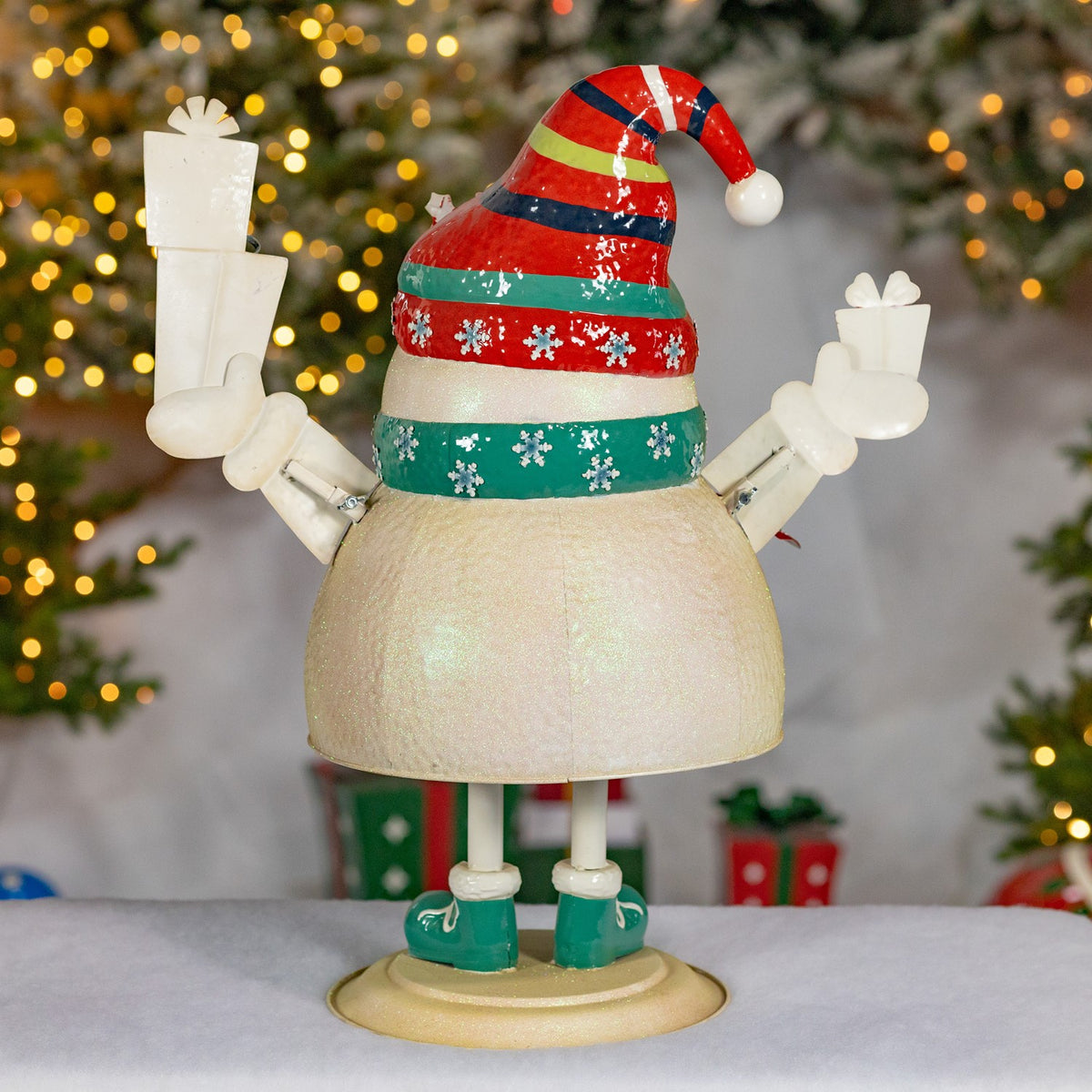 27" Tall Iron Snowman Holding Presents Figurine "Tsugo-Bugo"