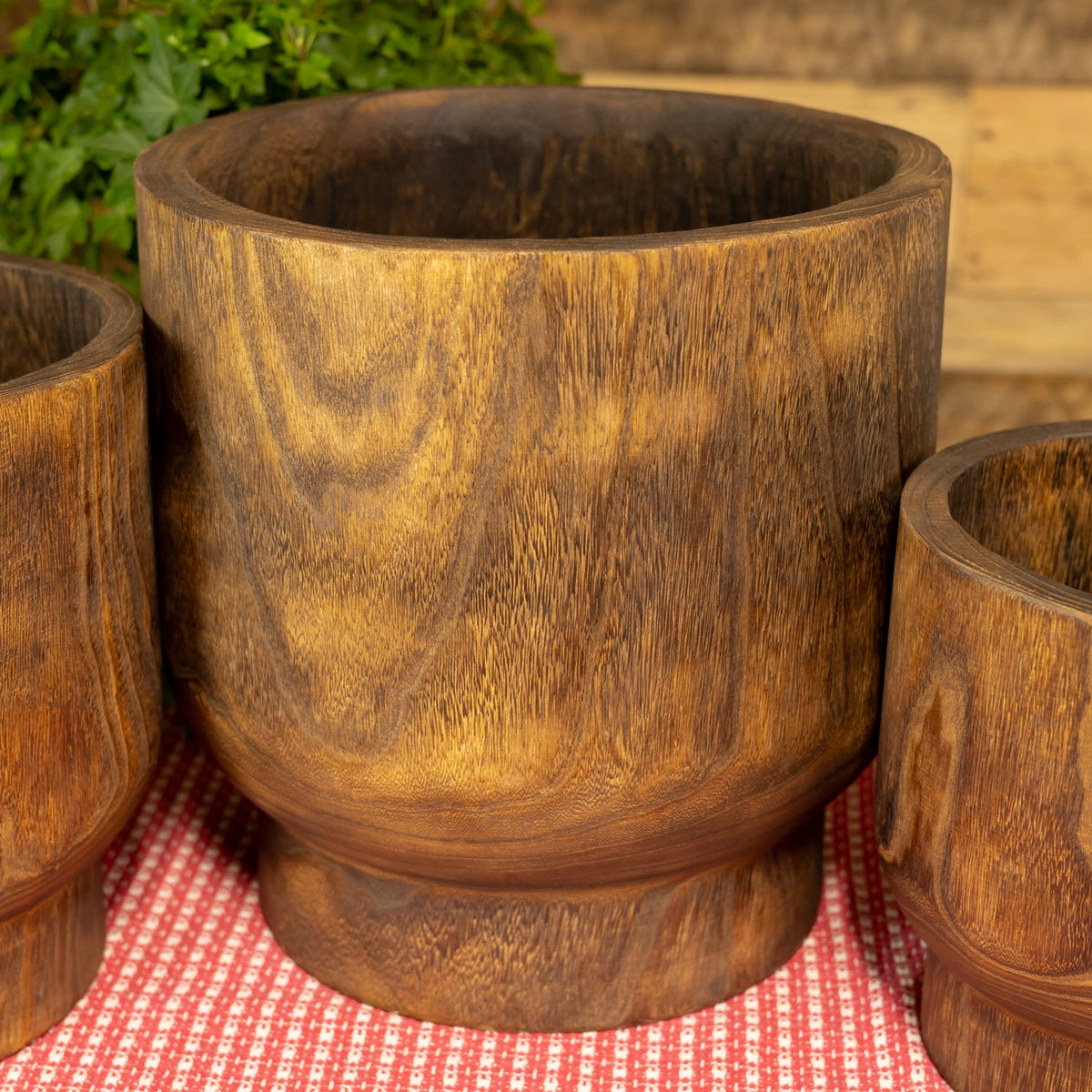 Set of 3 Assorted Round Wooden Planters "Paia"