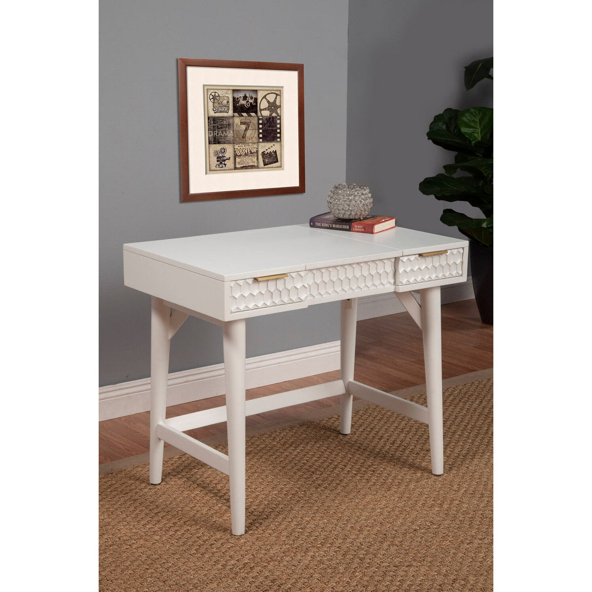 White Pearl Bedroom Vanity